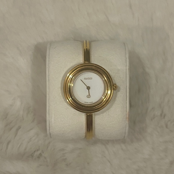 Vintage Gold Gucci Bangle Interchangeable Bezel Watch - Picture 2 of 11